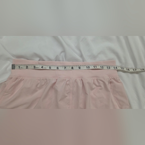 CRZ YOGA Pink Fully Lined Athletic Shorts Size M Like New - Picture 7 of 9